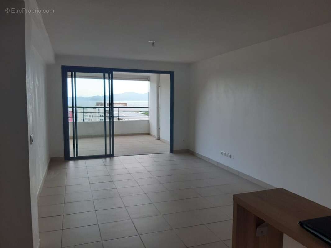 Appartement à FORT-DE-FRANCE