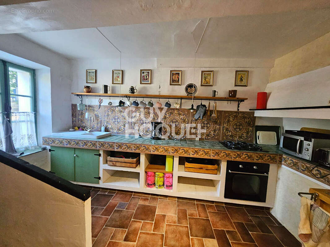 Maison avec extérieur à Vendre à Beaufort - photo 3