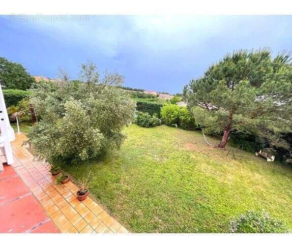 Maison à LA SALVETAT-SAINT-GILLES