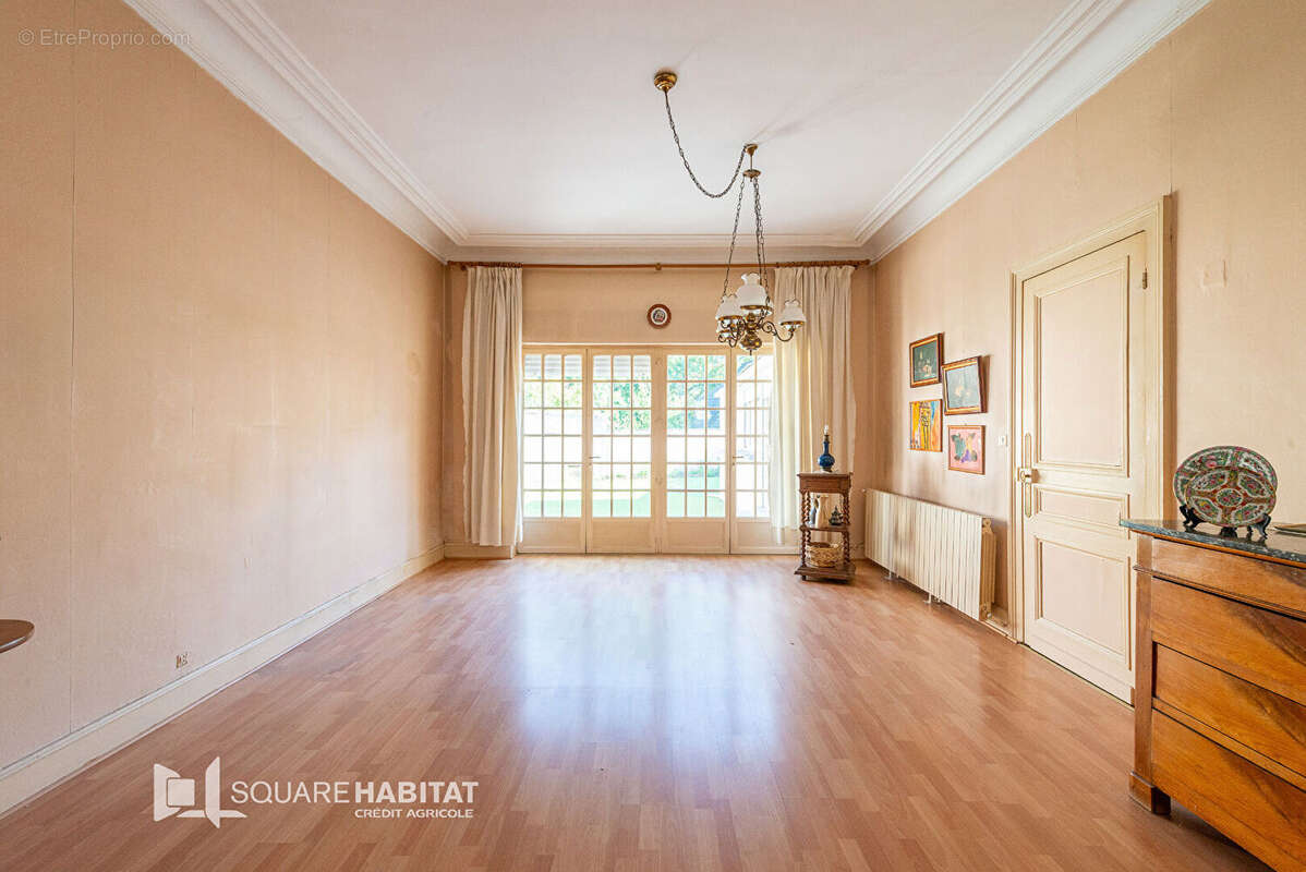 Maison à VALENCIENNES