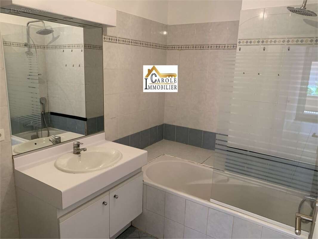 Appartement à MANDELIEU-LA-NAPOULE