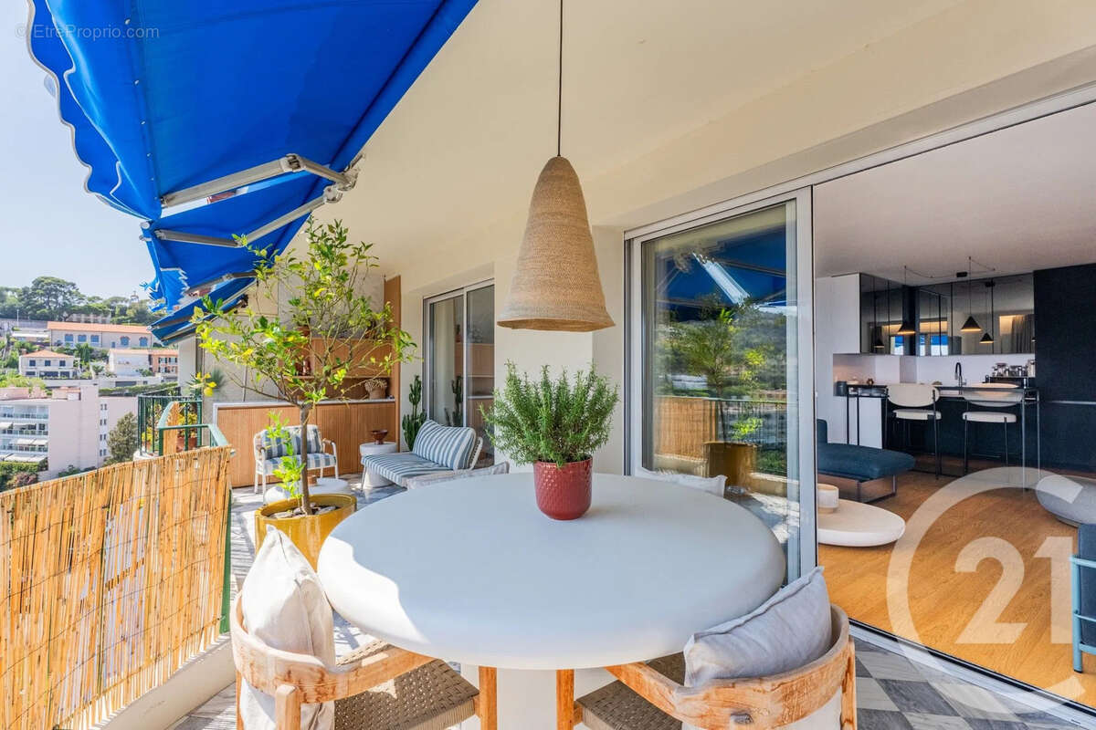 Appartement 64 m² à Villefranche-Sur-Mer  - photo 2