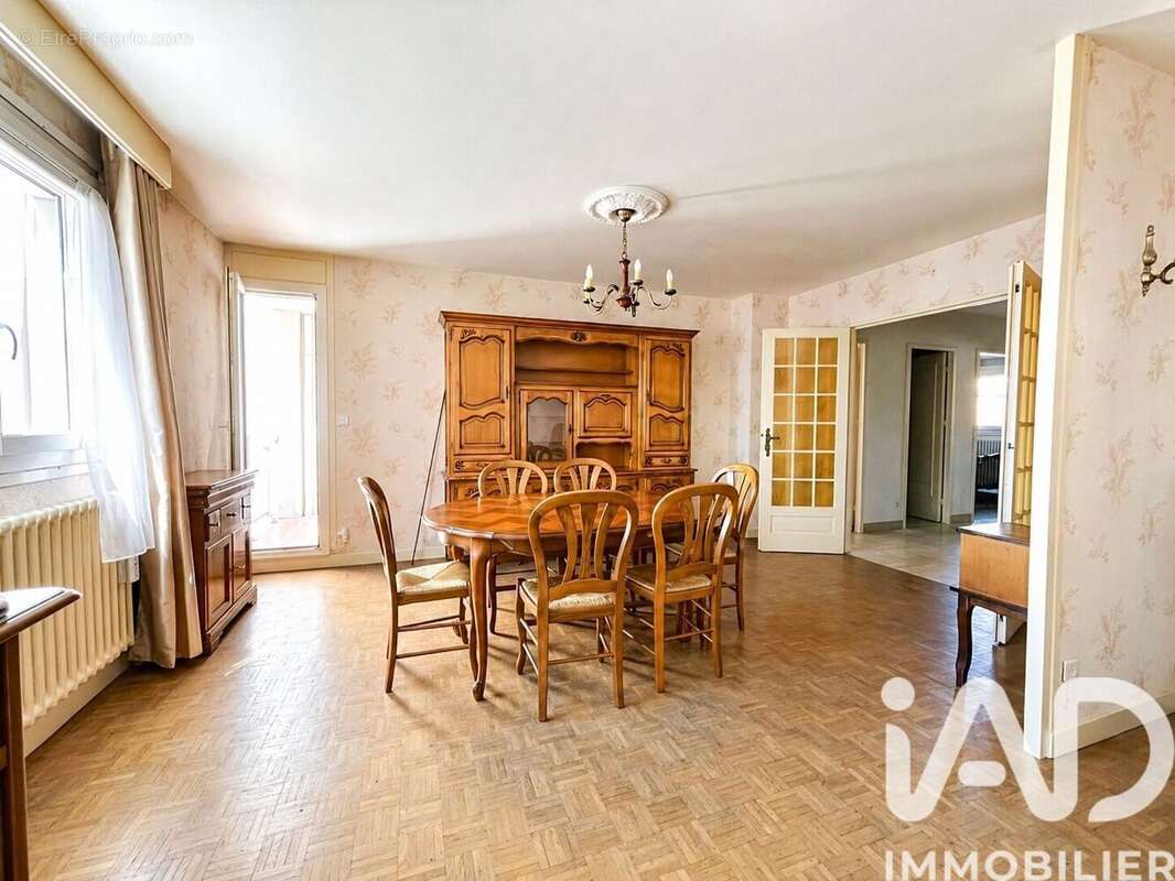 Photo 4 - Appartement à SAINT-ETIENNE