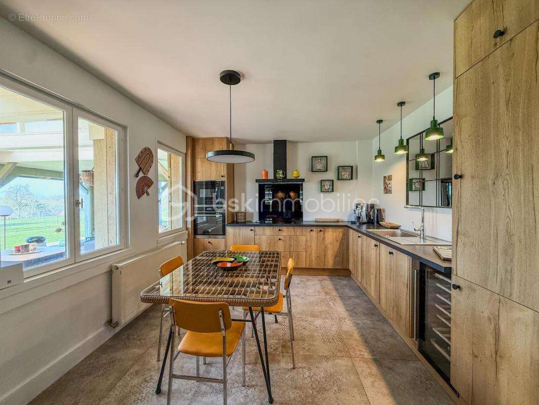 Maison à PONT-L'EVEQUE