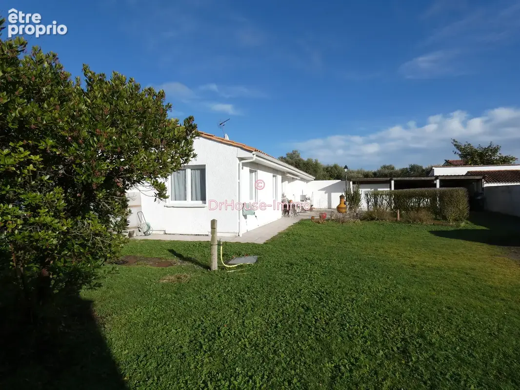 Maison 5 pièces 146 m² à vendre à Les Mathes (17570) - photo 1