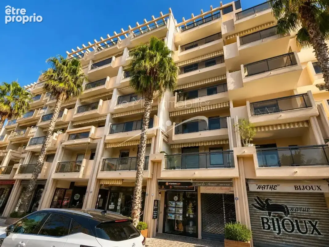 Appartement à LE LAVANDOU