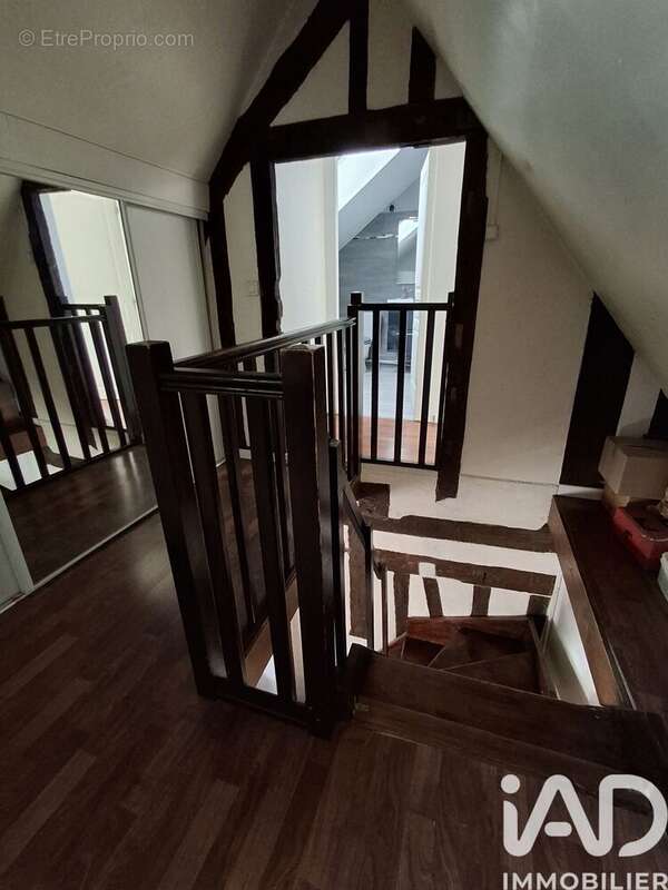 Photo 7 - Appartement à COMPIEGNE