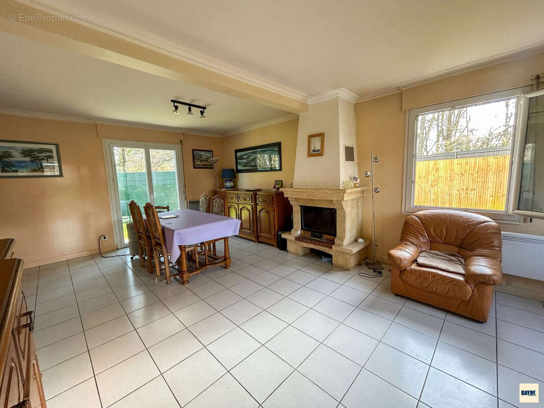 Maison 103 m² à Saint-Malo  - photo 4