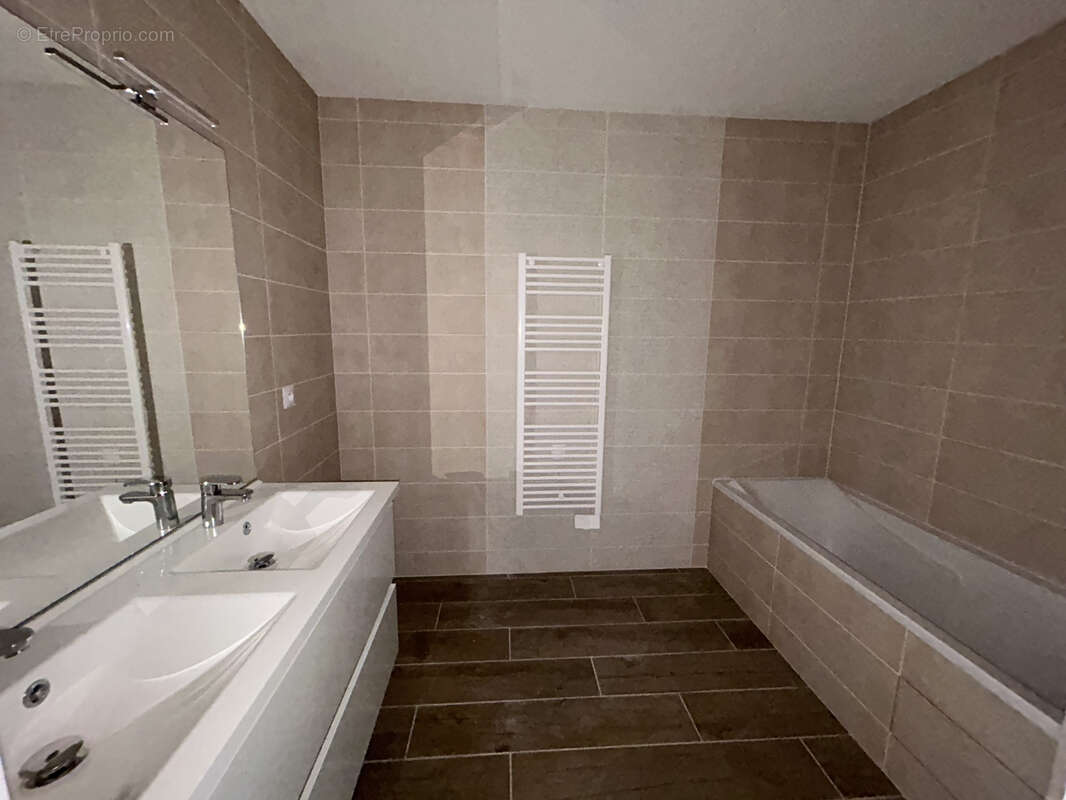 Appartement à VIF