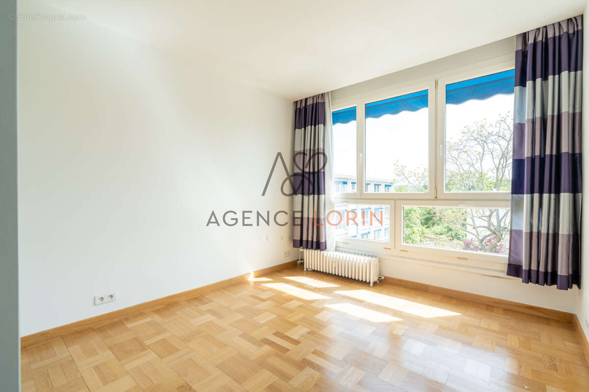 Appartement à LE VESINET