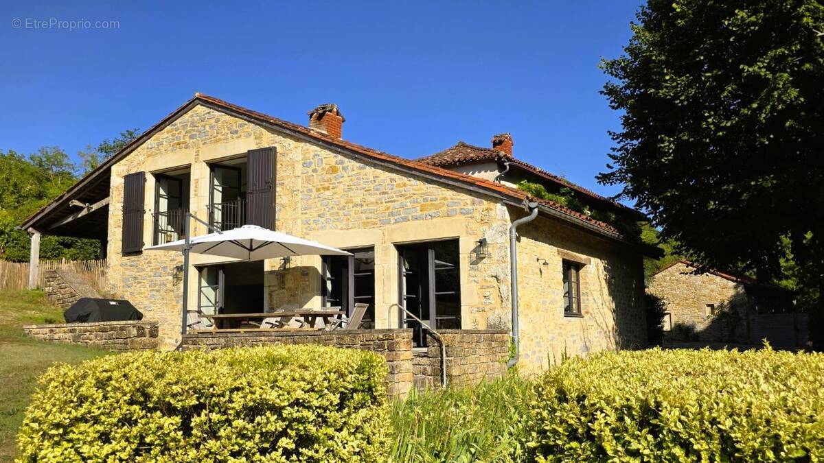 Maison à SAINT-ANTONIN-NOBLE-VAL