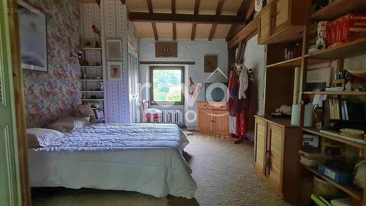 Maison à LE CELLIER