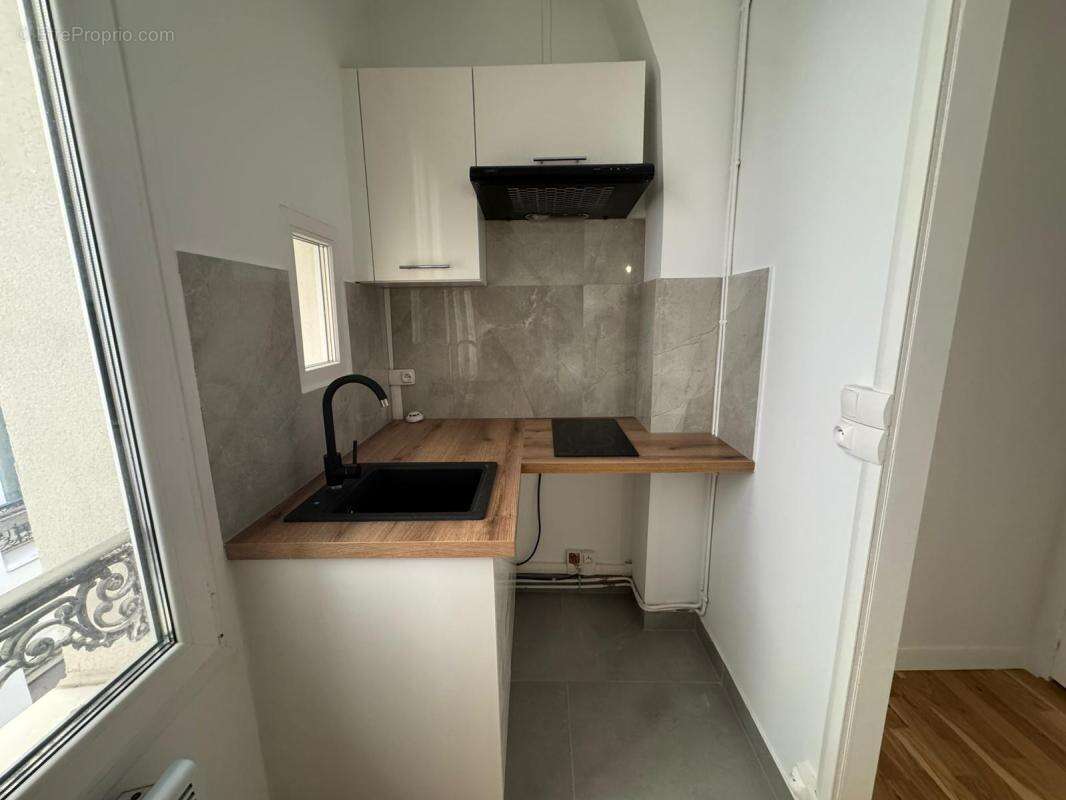 Appartement à PARIS-20E