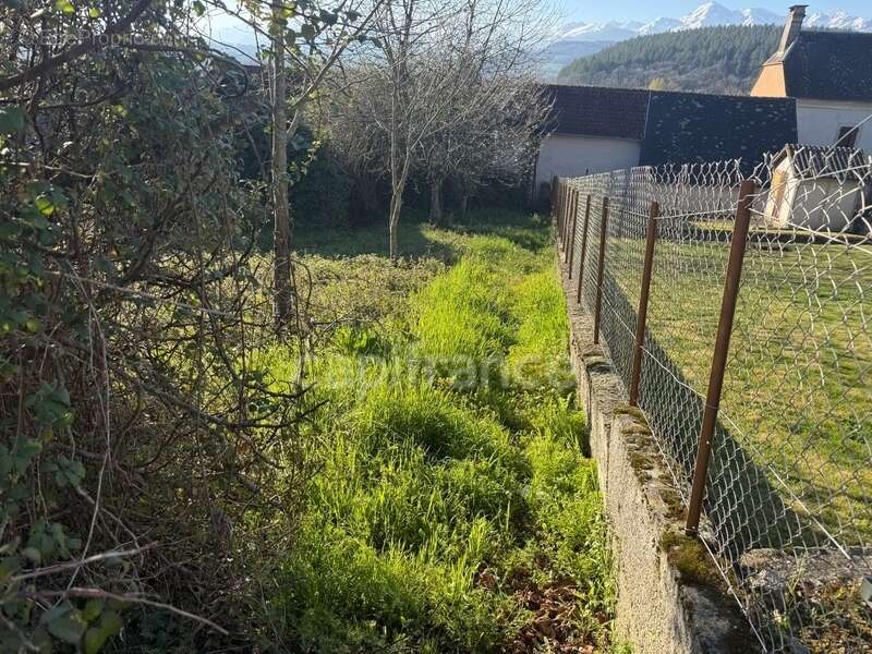 Maison ancienne avec grange et terrain - photo 4
