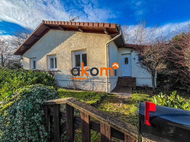 Maison à CELLES-SUR-PLAINE