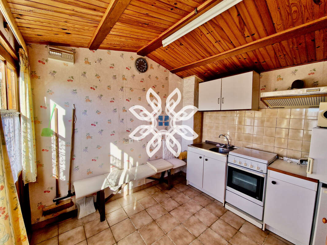 Maison à CHASSAGNES