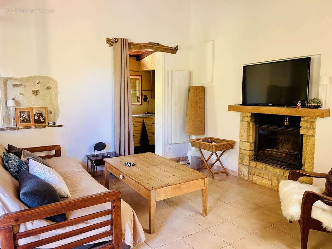 Maison 55 m² à Mosset  - photo 7