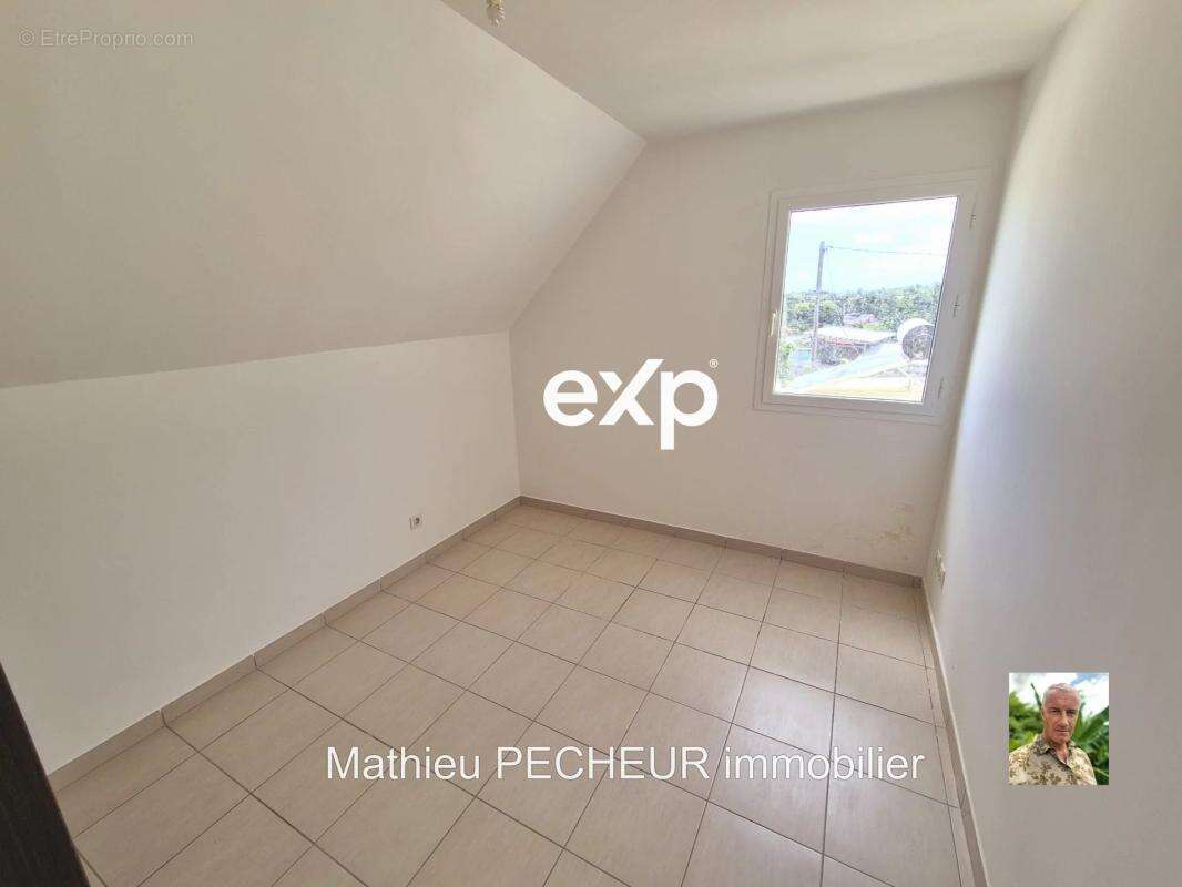 Maison à SAINTE-SUZANNE