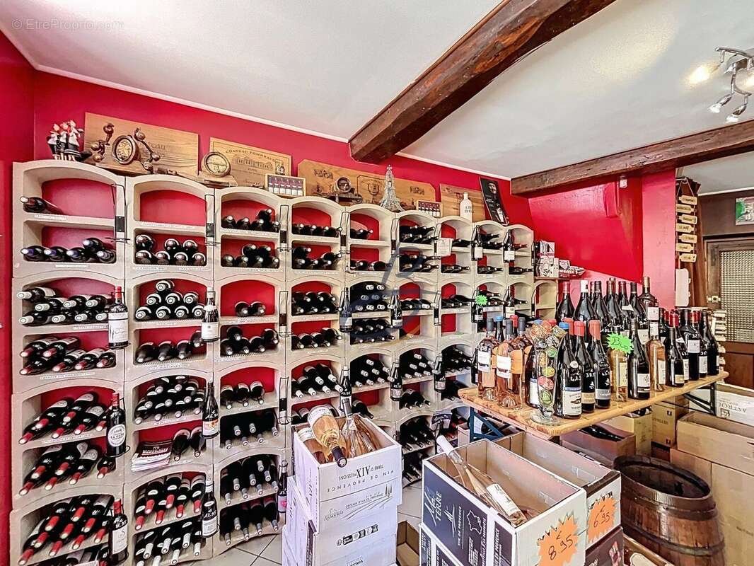 Commerce à L'ISLE-D'ABEAU