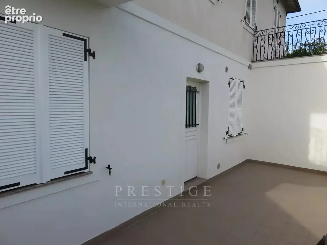 Juan les pins, maison avec 3 appartements loués, 3 terrasses, grenier - photo 13