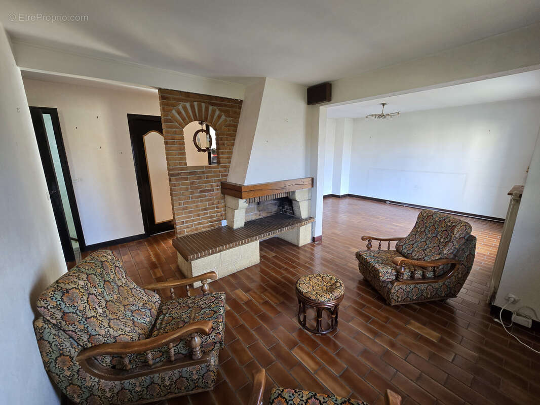 Maison à BOURG-DE-PEAGE