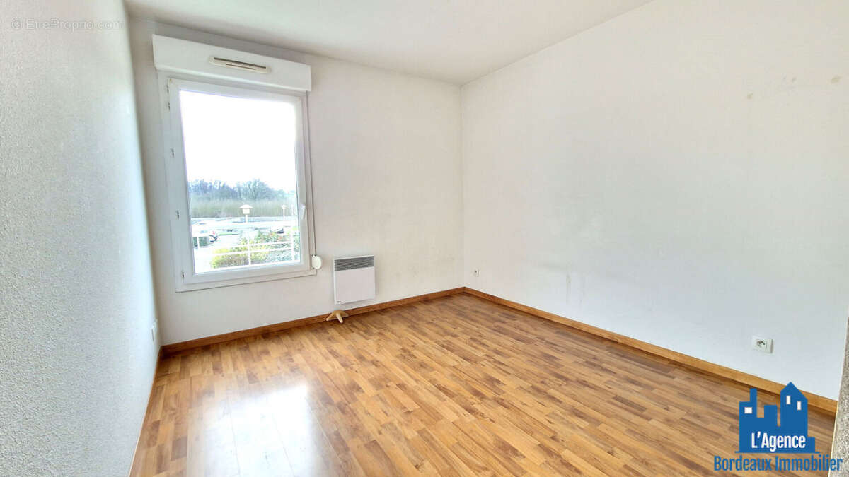 Appartement à AMBARES-ET-LAGRAVE