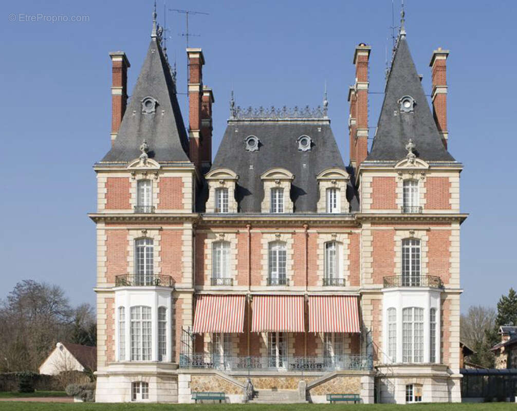 Appartement à VAUGRIGNEUSE