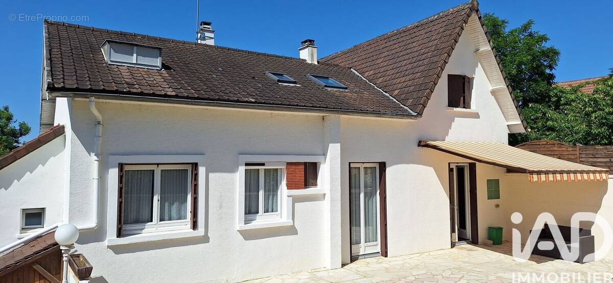 Photo 1 - Maison à CHAUMONTEL