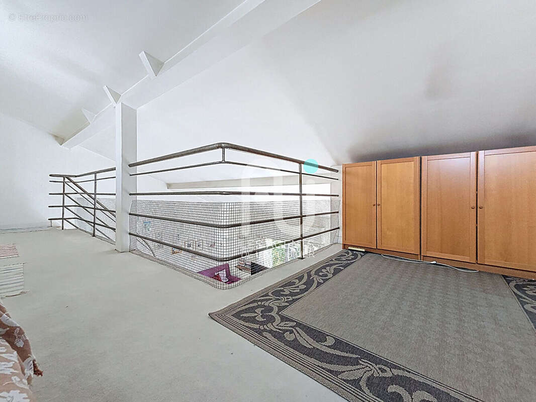 Maison à ASNIERES-SUR-SEINE