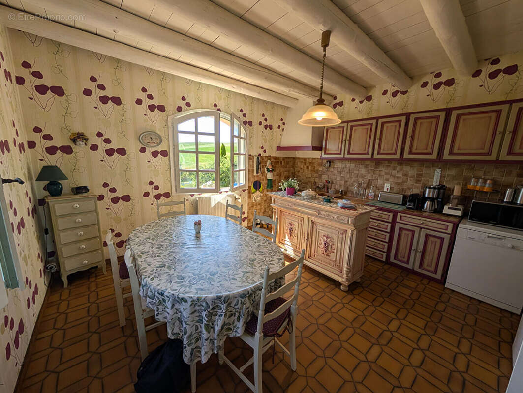 Maison à VILLE-SOUS-ANJOU