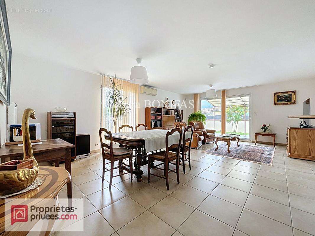 Maison à SAINT-SULPICE