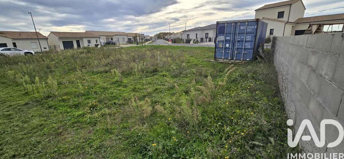 Photo 2 - Terrain à LIGUGE