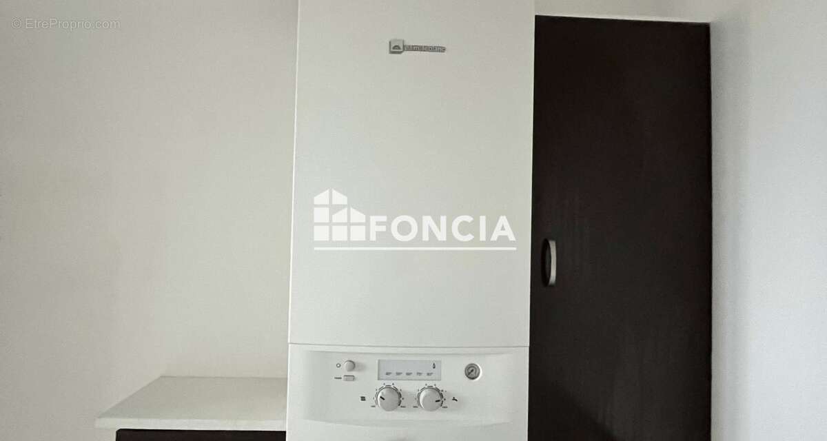 Appartement à SAINT-MAUR-DES-FOSSES