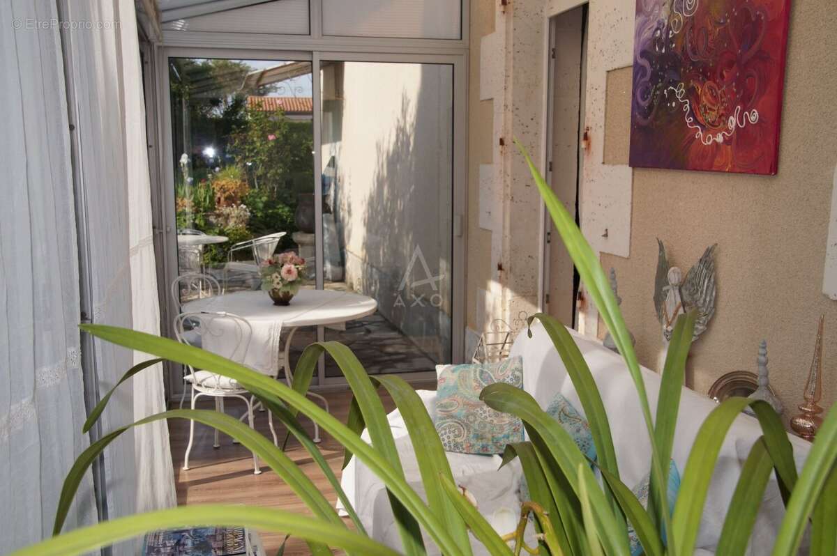 Maison de charme de 210m² - photo 9