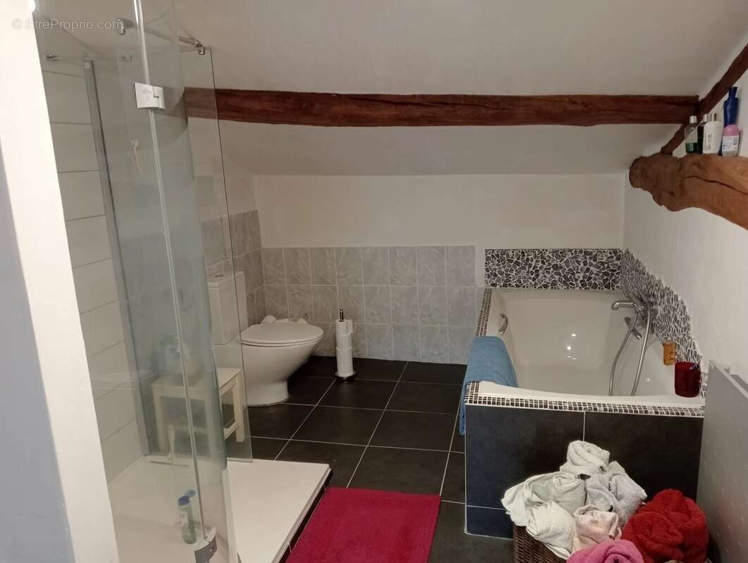 Maison à MOUTIERS-SOUS-ARGENTON