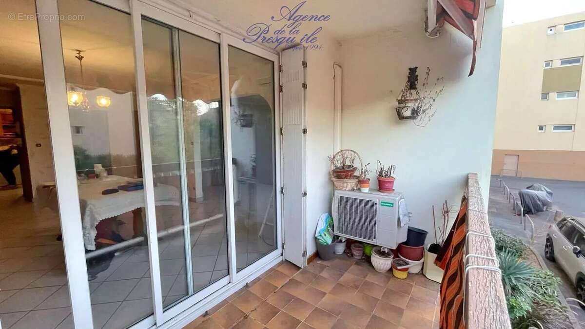 Appartement à HYERES