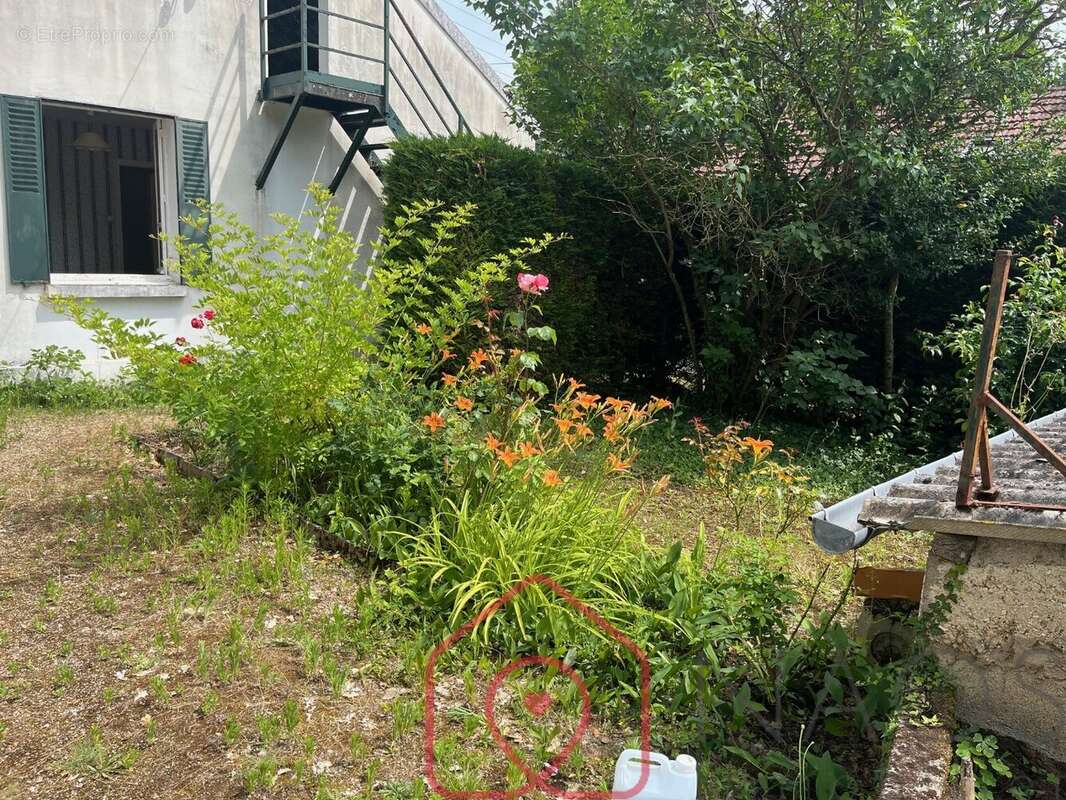 Maison à CHATEAU-LANDON