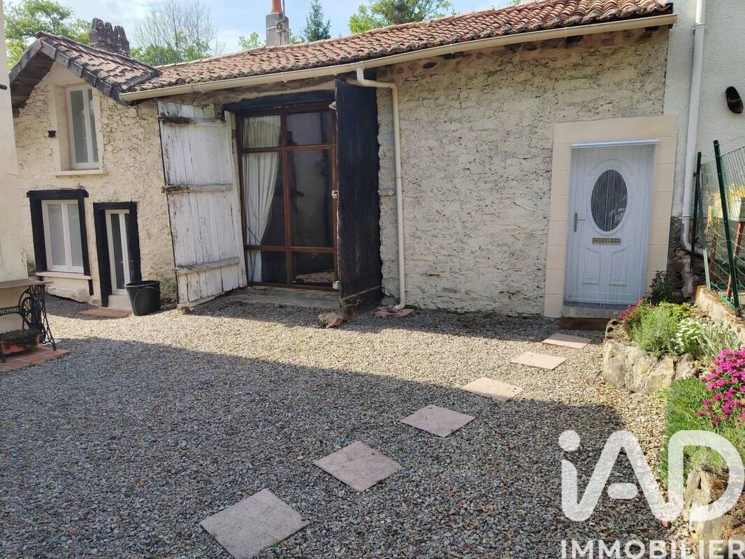 Photo 1 - Maison à CHAILLAC-SUR-VIENNE