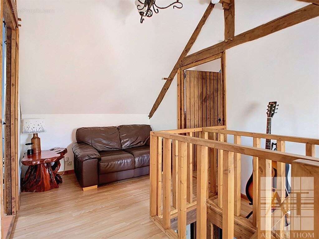 Maison à MEGRIT