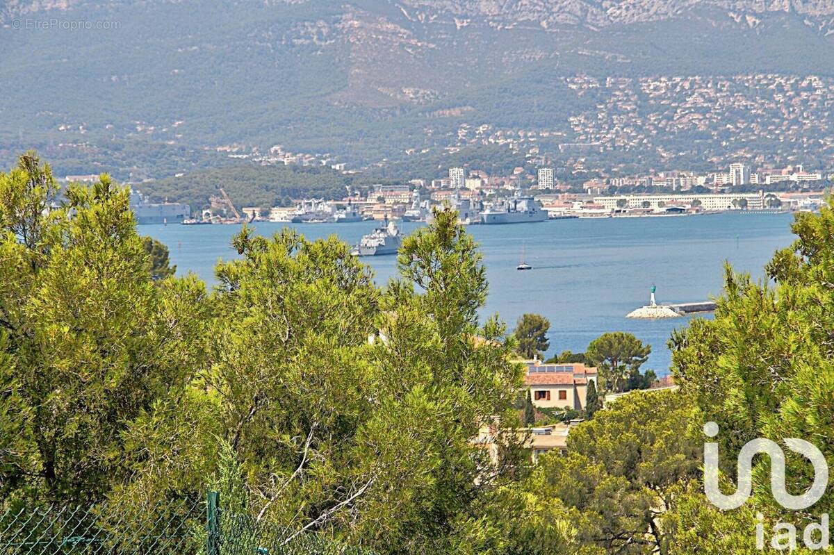 Photo 1 - Appartement à SAINT-MANDRIER-SUR-MER