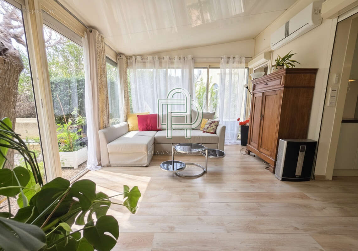 Maison plain pied T3, 52m2 + terrasse - Quartier pinède GRUISSAN - photo 3
