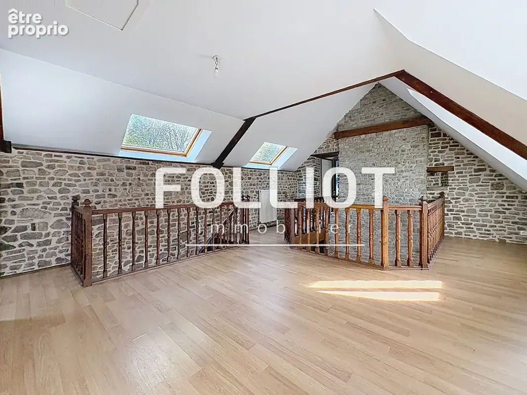 A VENDRE Maison rénovée à Torigny-les-Villes - 50160 - photo 13