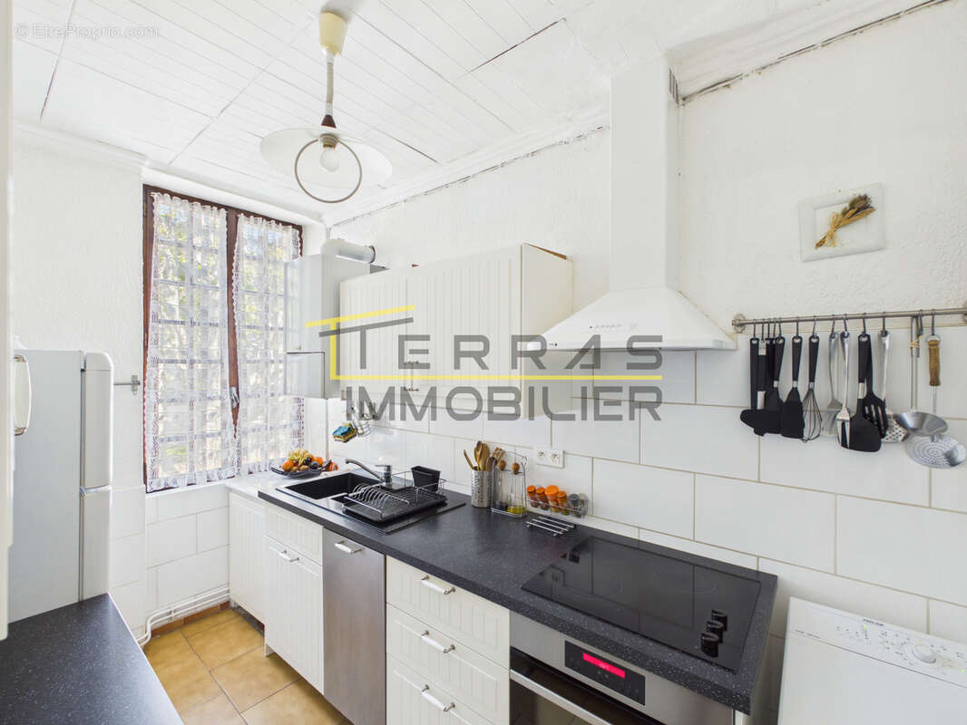 Appartement à VALREAS