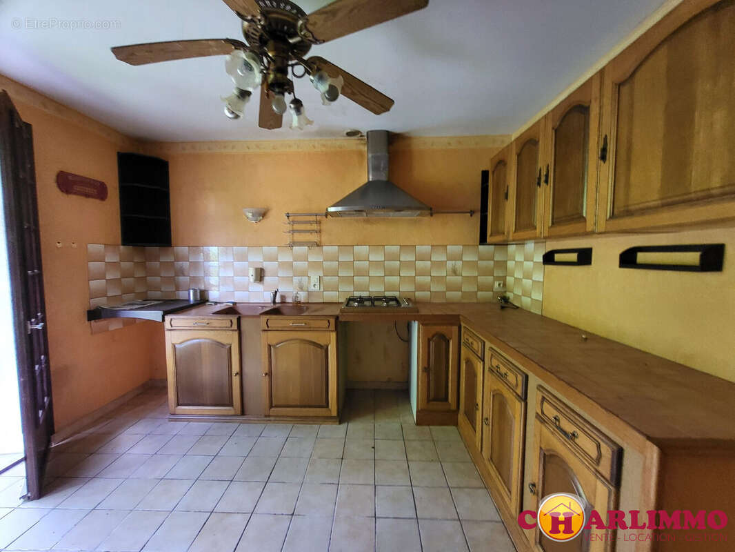 Maison à SAINT-JUNIEN