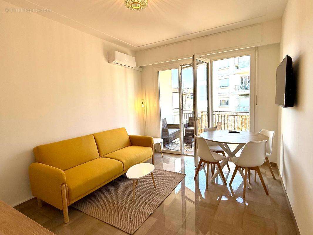 Appartement à NICE