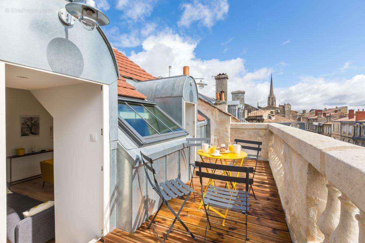 Appartement à BORDEAUX