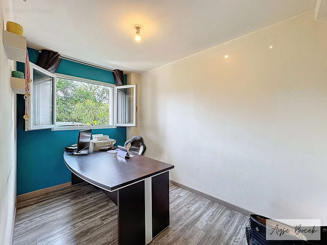 Maison à REVENTIN-VAUGRIS