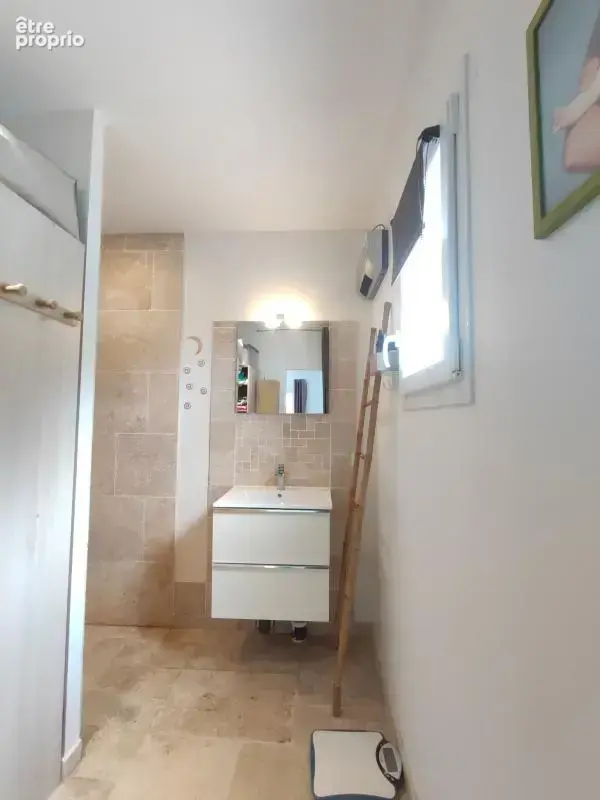 Draguignan,  villa récente RT12  avec un  bel appartement  type 3 +studio - photo 10