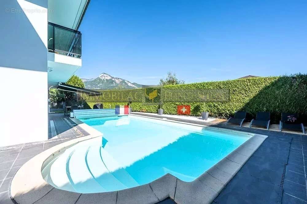 Maison à MARNAZ