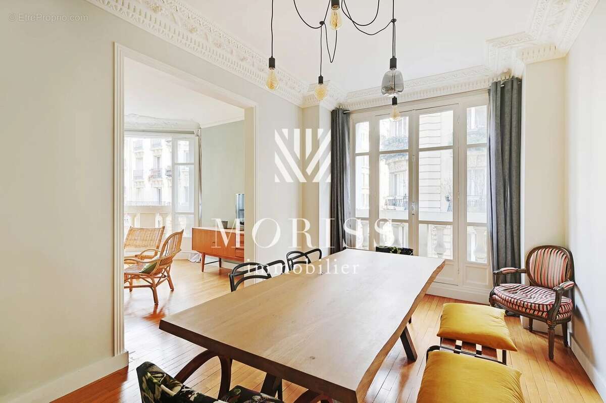 Appartement à PARIS-11E